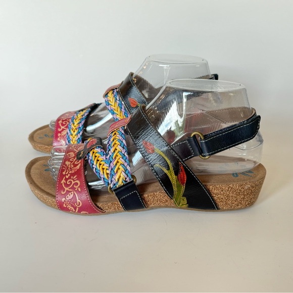 Elite Multi-Color Leather Sandals Size 8 - Picture 9 of 13